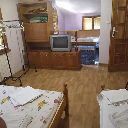 Pensionat Къща За Гости - Дикрас